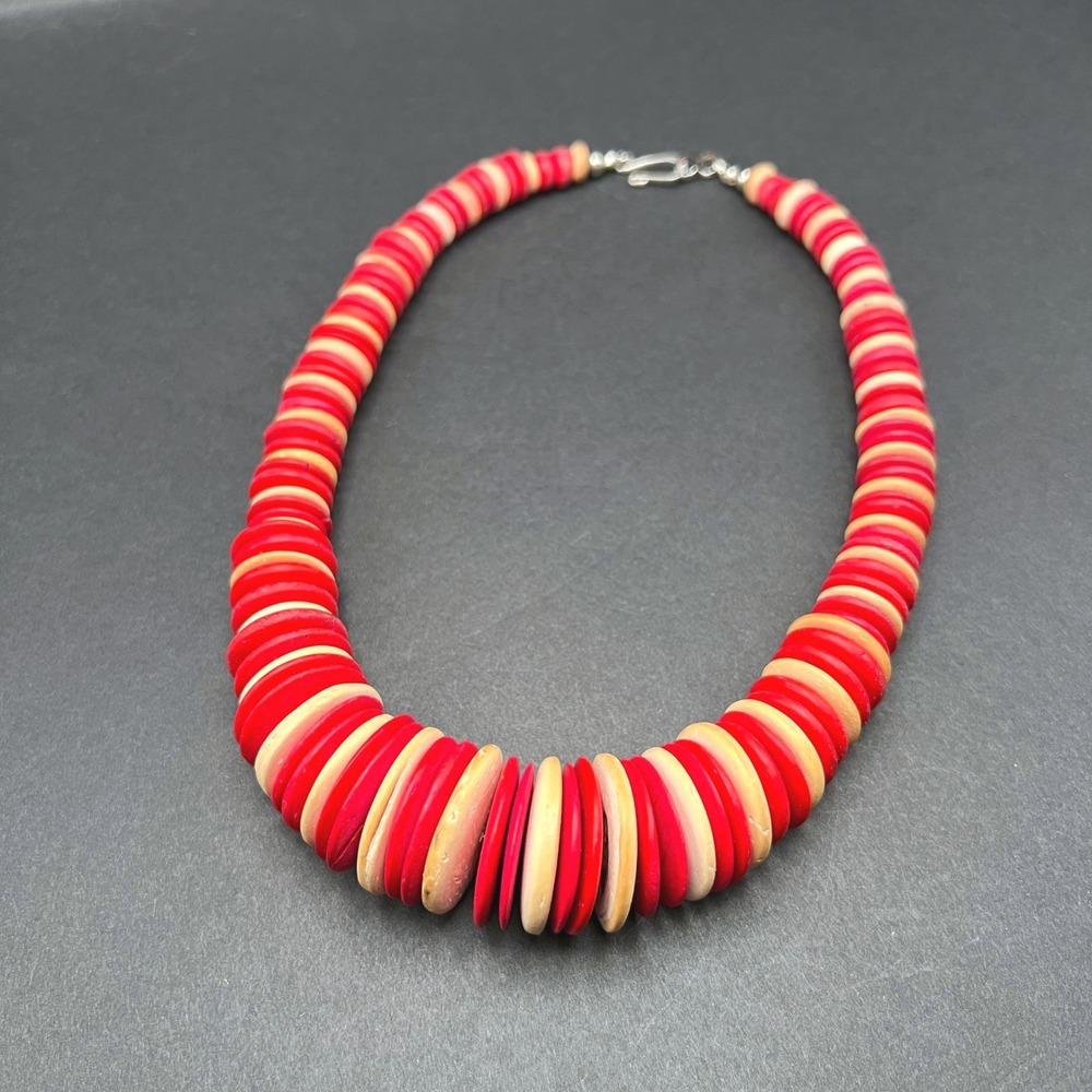 Vintage Wooden Disc Necklace Chunky Red Cream Natural Boho Graduated Choker - Picture 9 of 10